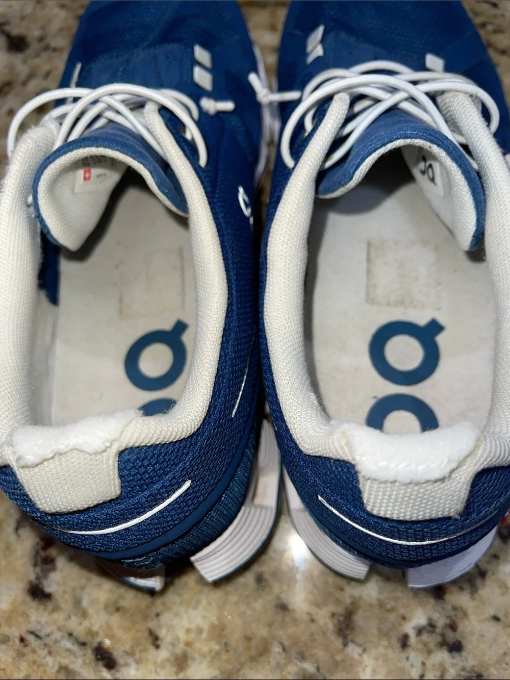 On Running Cloud Shoes